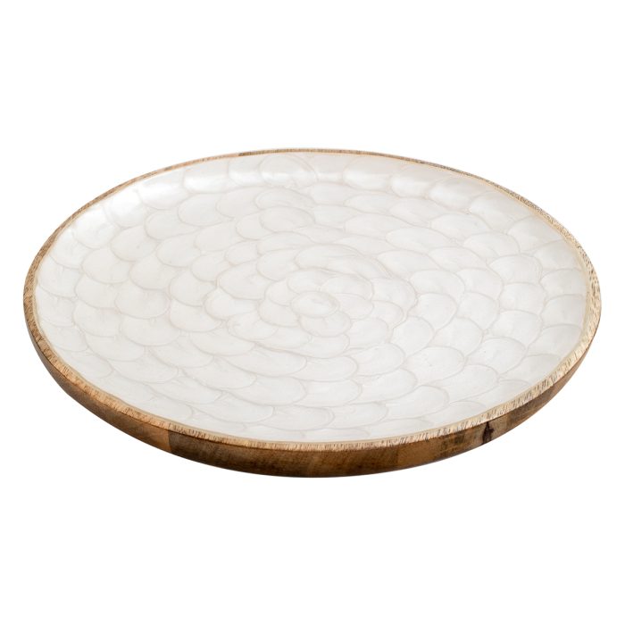 wood-plate-rustic-candles-centre-piece-metallic-creme-decoration